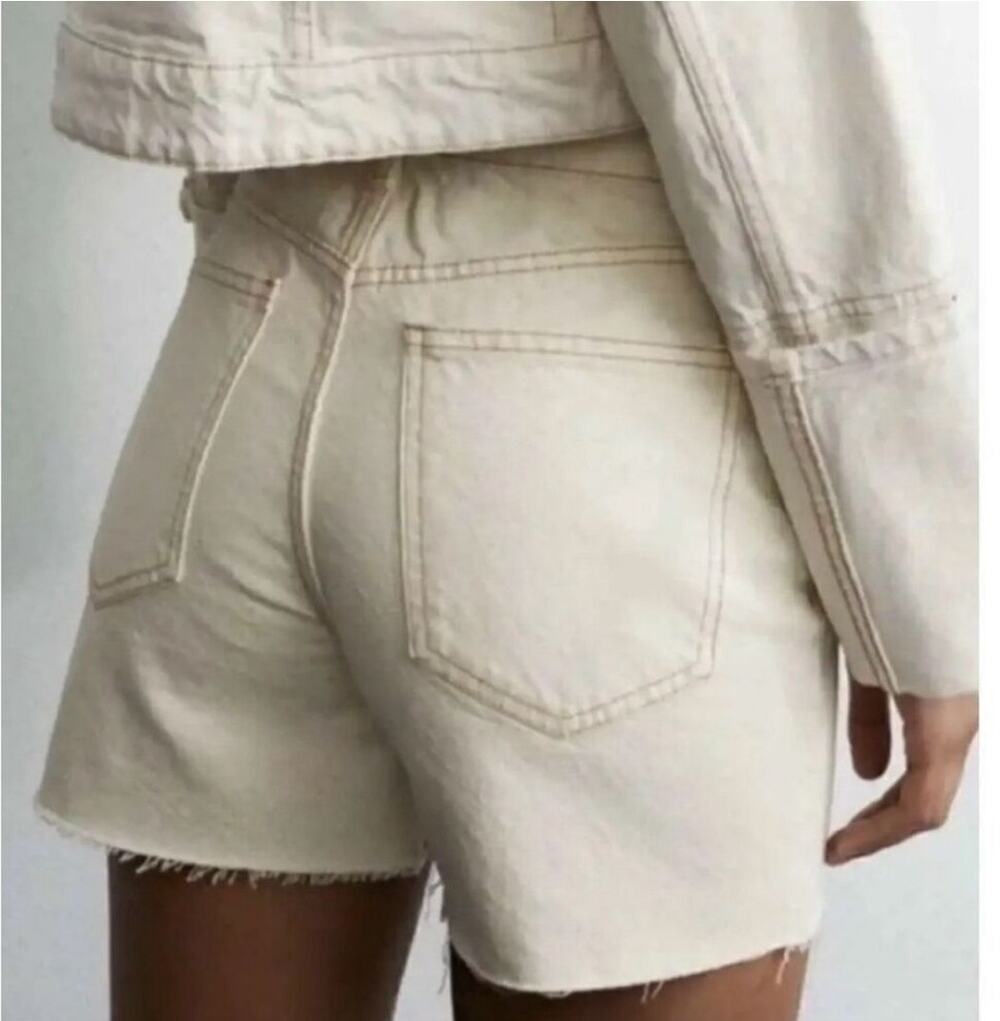 House of Harlow 1960 Jean Mom Short NWT 27 High Rise Cream Boho Denim Western - Picture 1 of 5